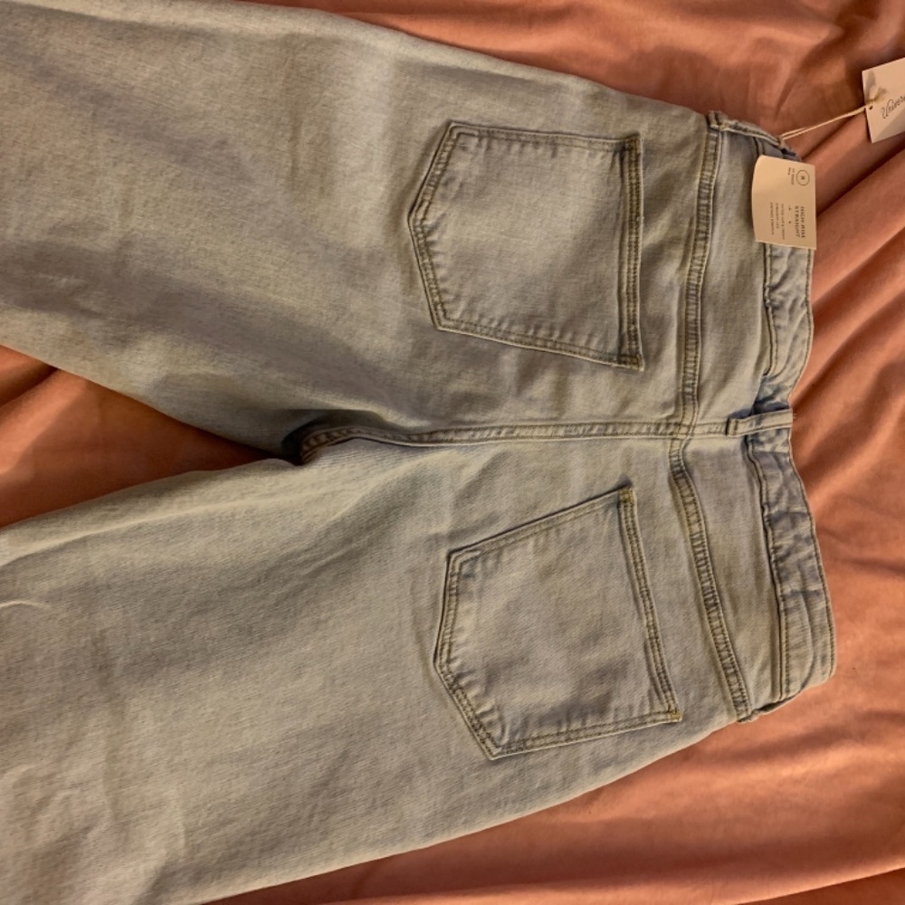 Universal Thread High Rise Jeans - Picture 3 of 3